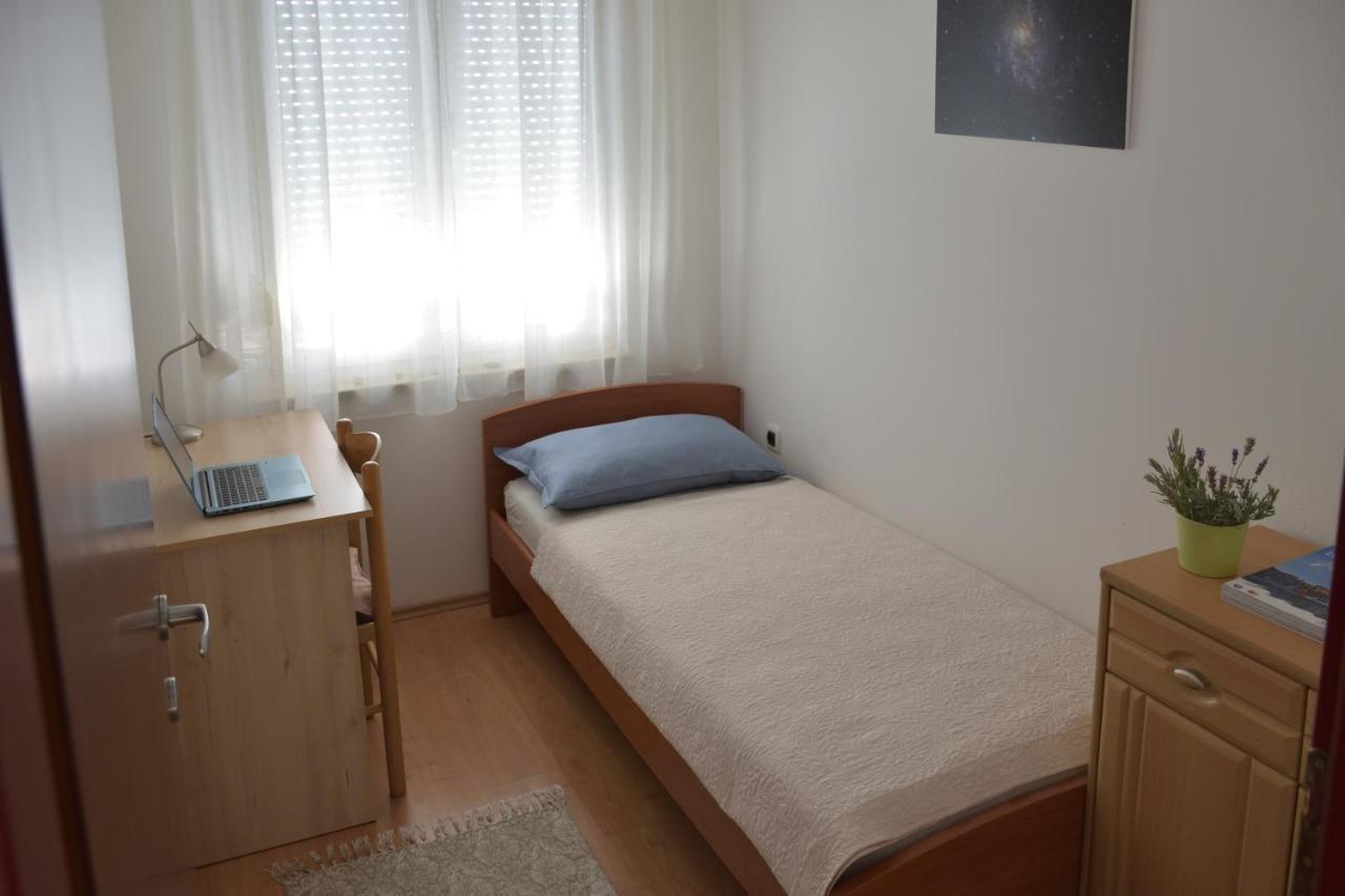 Pino Apartman Póla Kültér fotó
