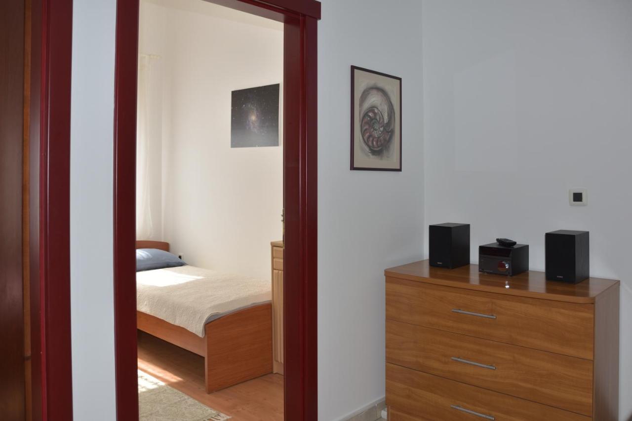 Pino Apartman Póla Kültér fotó