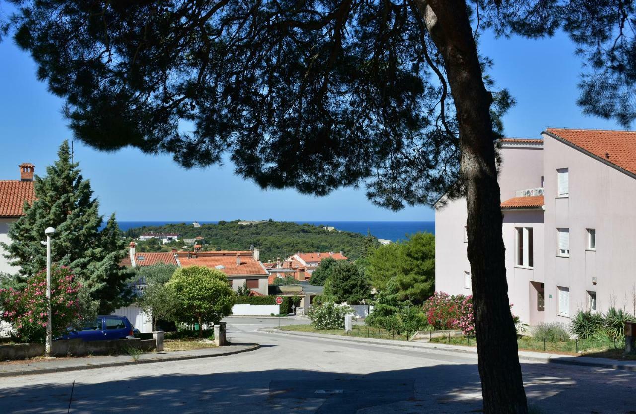 Pino Apartman Póla Kültér fotó